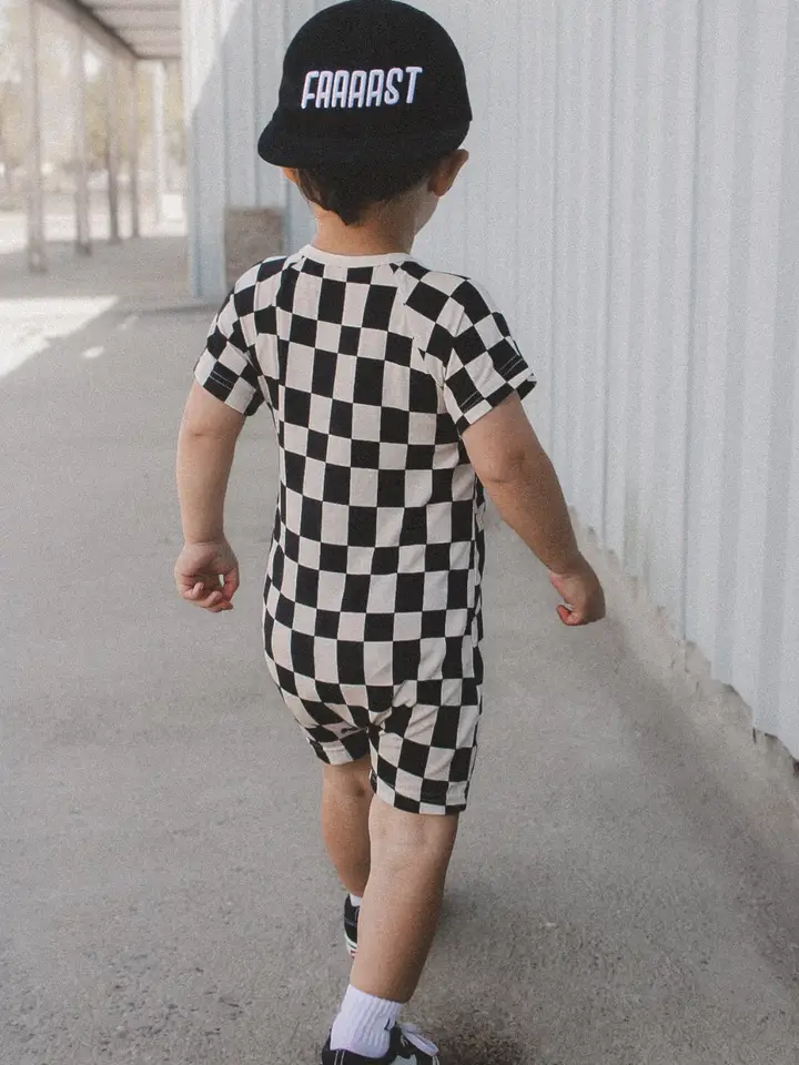 Checker Shorties Black