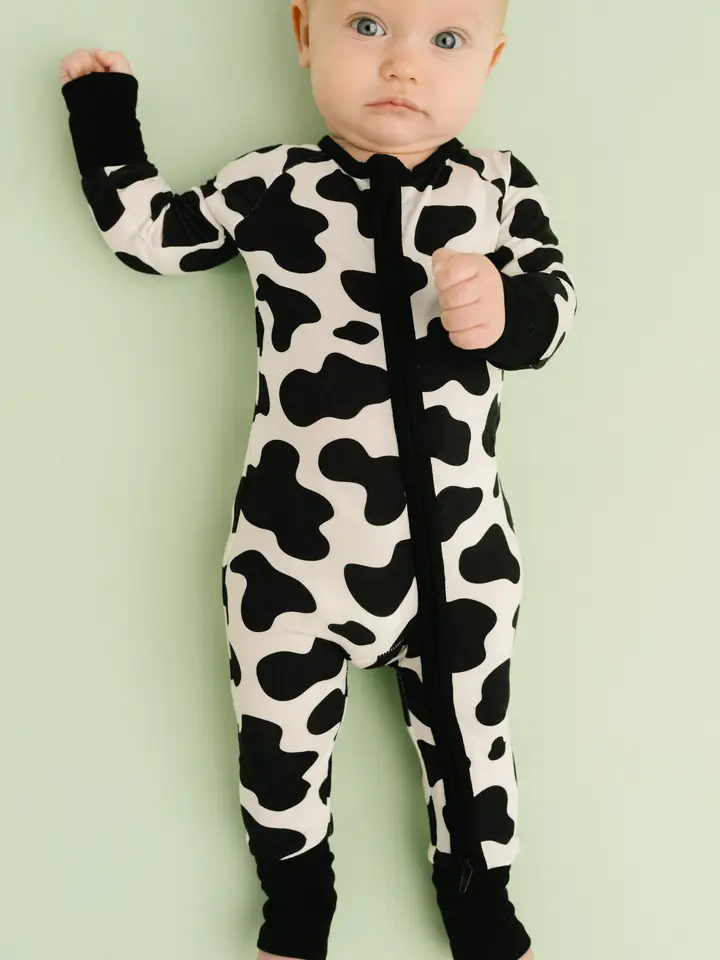 Classic Cow Bamboo Sleeper